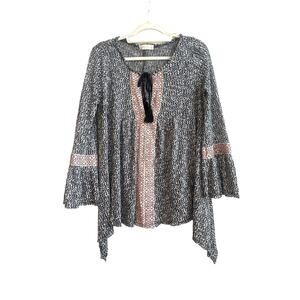 Altar'd State Black/White Light Weight Knit with Orange Boho Pattern Front Top